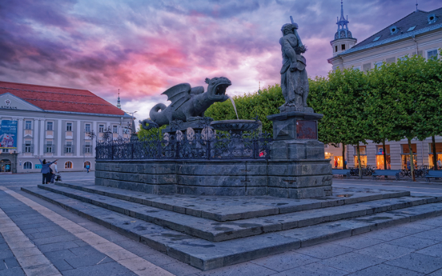 Fontana di tiglio - Klagenfurt am Wörthersee | Secret World Trip Planner