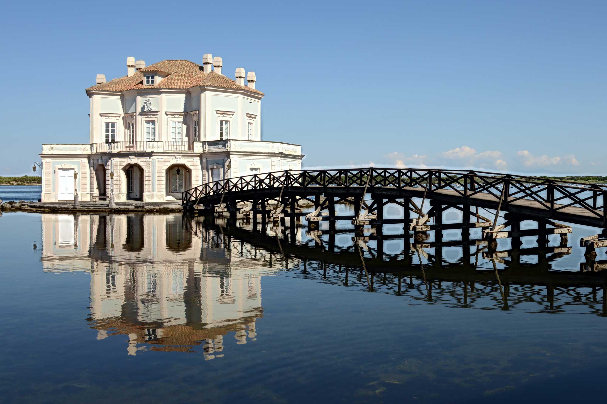 ROYAL CASINA katika Fusaro Park - Bacoli | Secret World Trip Planner