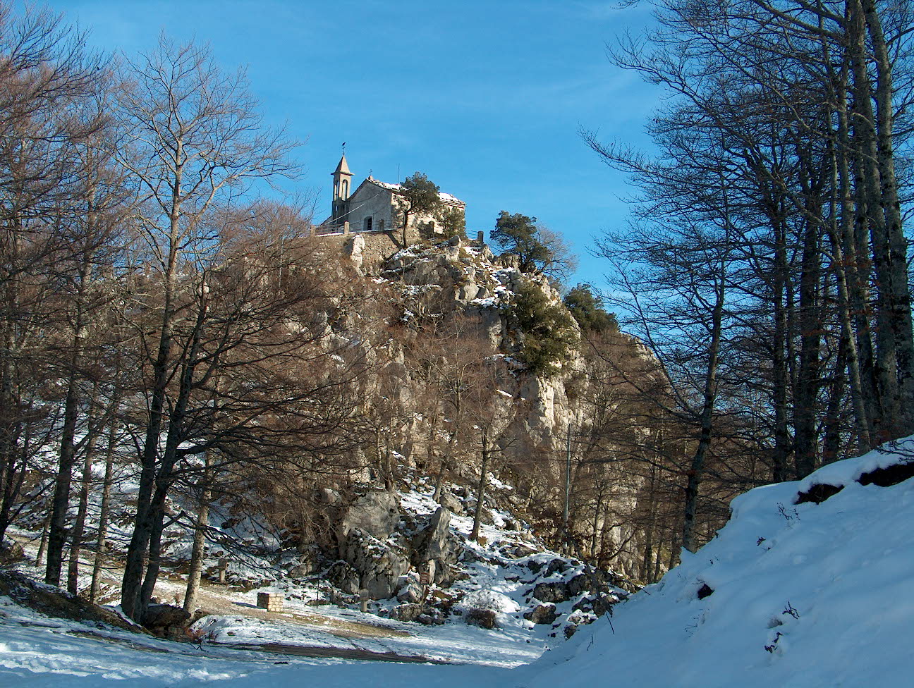 Calvello ja keraamika - Calvello | Secret World Trip Planner