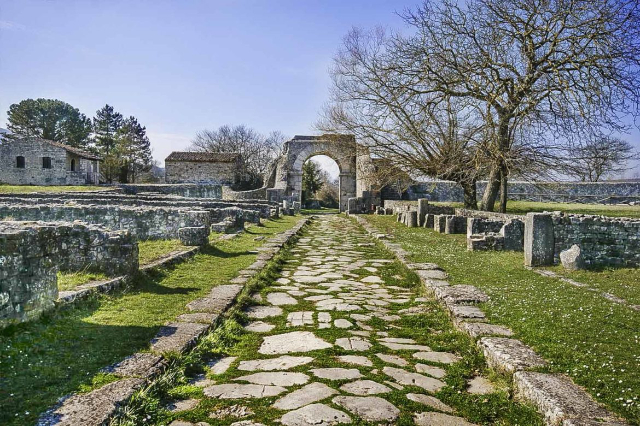 Sepino excavations - Altilia I | Secret World Trip Planner