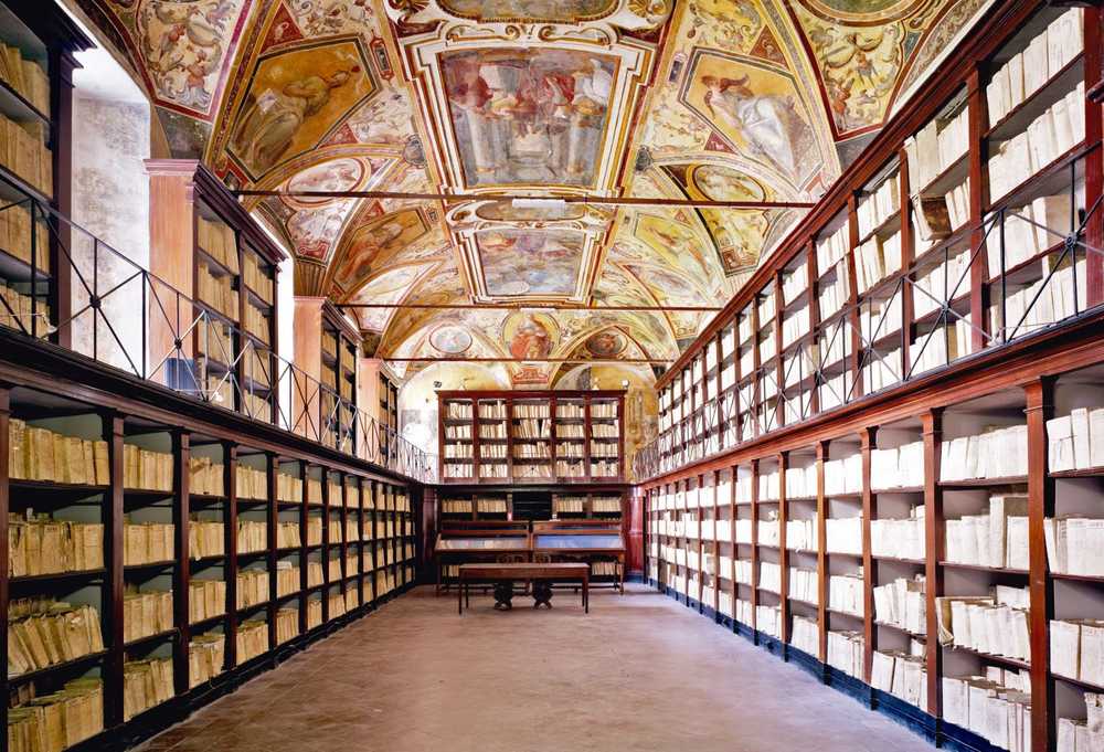 Arhivele Statului din Napoli - Napoli | Secret World Trip Planner