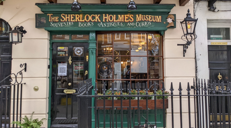 Muzeum Sherlocka Holmesa - 221b Baker St | Secret World Trip Planner