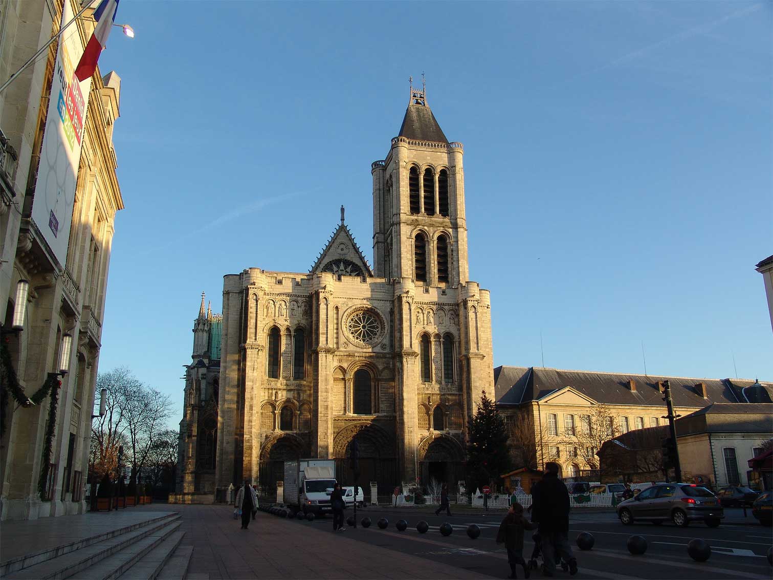 Basilika von Saint-Denis - Saint-Denis | Secret World Trip Planner