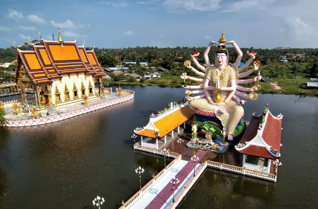 Wat Plai Laem and the Great White Buddha — Thailand