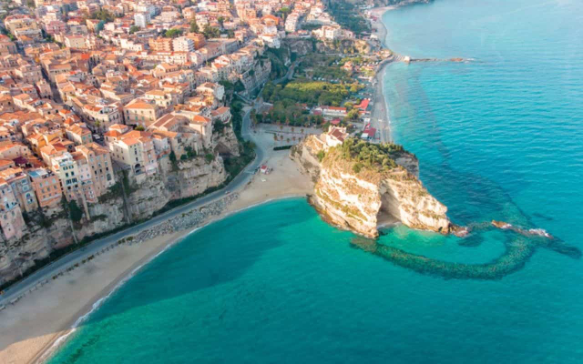 Rotundas pludmale - Tropea | Secret World Trip Planner