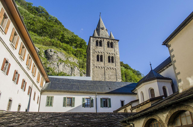 Abbaye de St Maurice d'Agaune - Saint-Maurice | Secret World Trip Planner