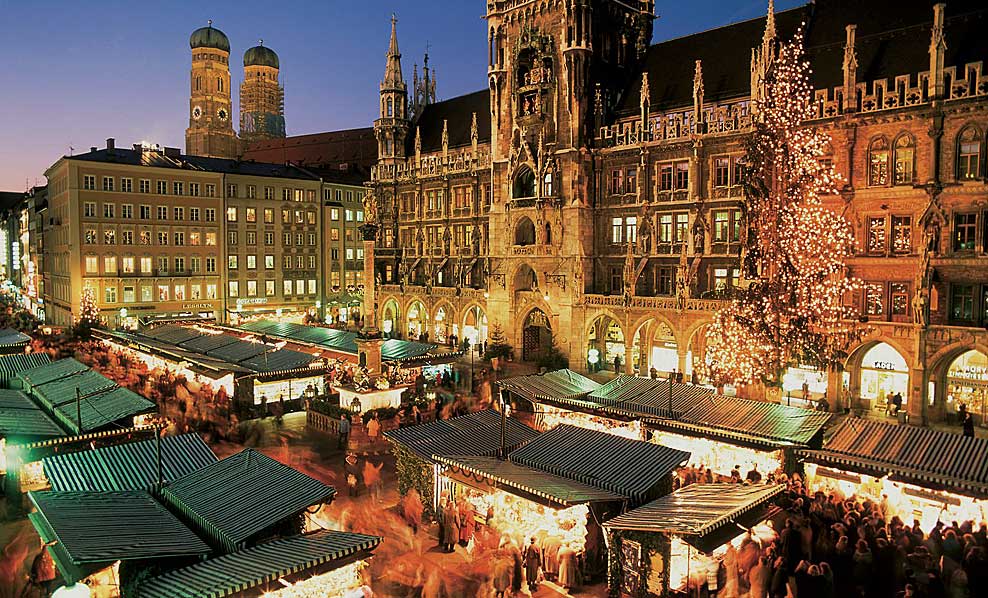 Marienplatz, the heart of Munich - München | Secret World Trip Planner