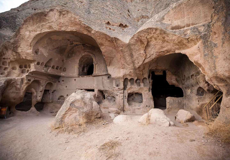 Derinkuyu, the underground city - Derinkuyu | Secret World Trip Planner