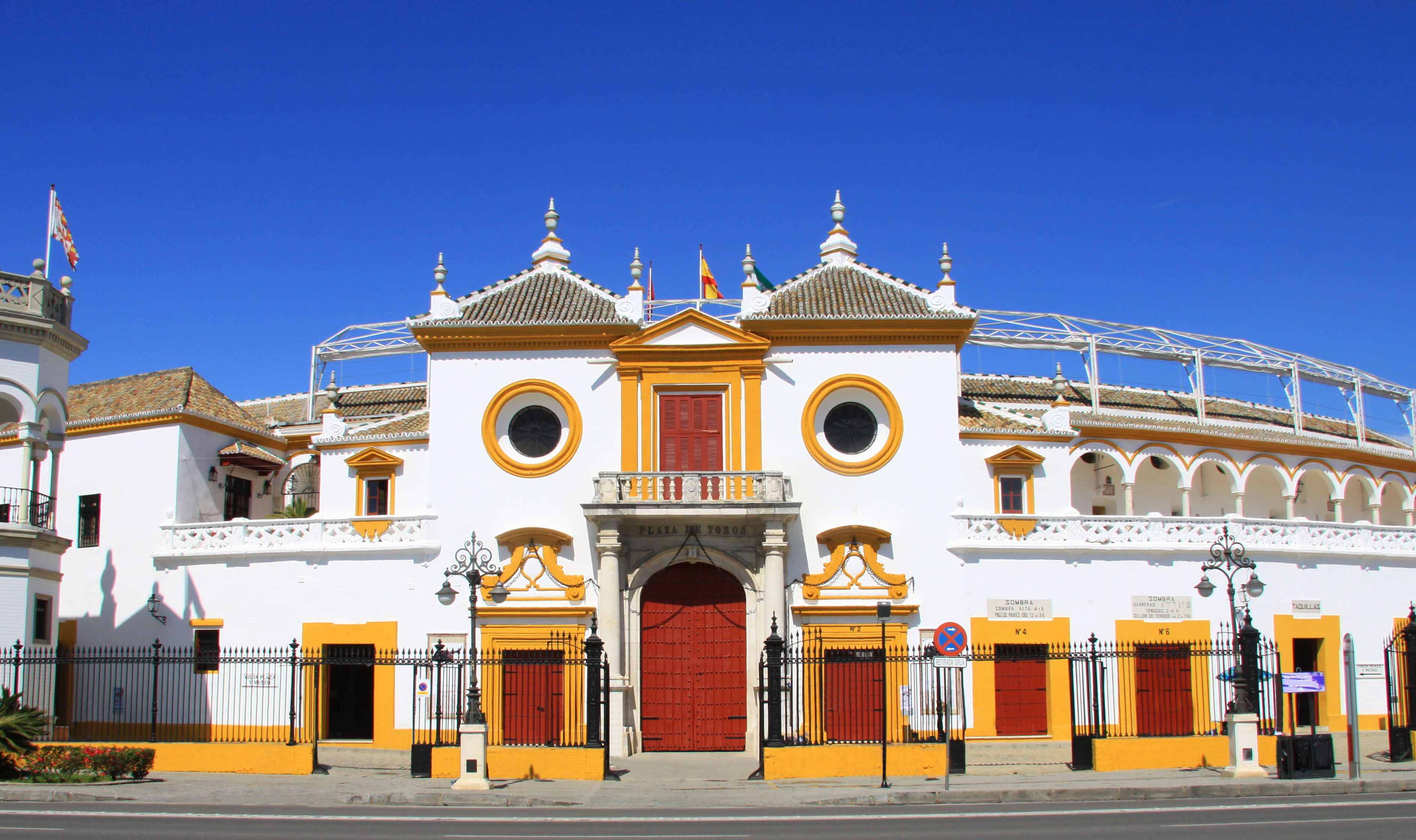 Arènes de Maestranza - Sevilla | Secret World Trip Planner