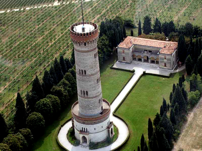 KAYA RAMADA PLAZA - Desenzano del Garda | Secret World Trip Planner
