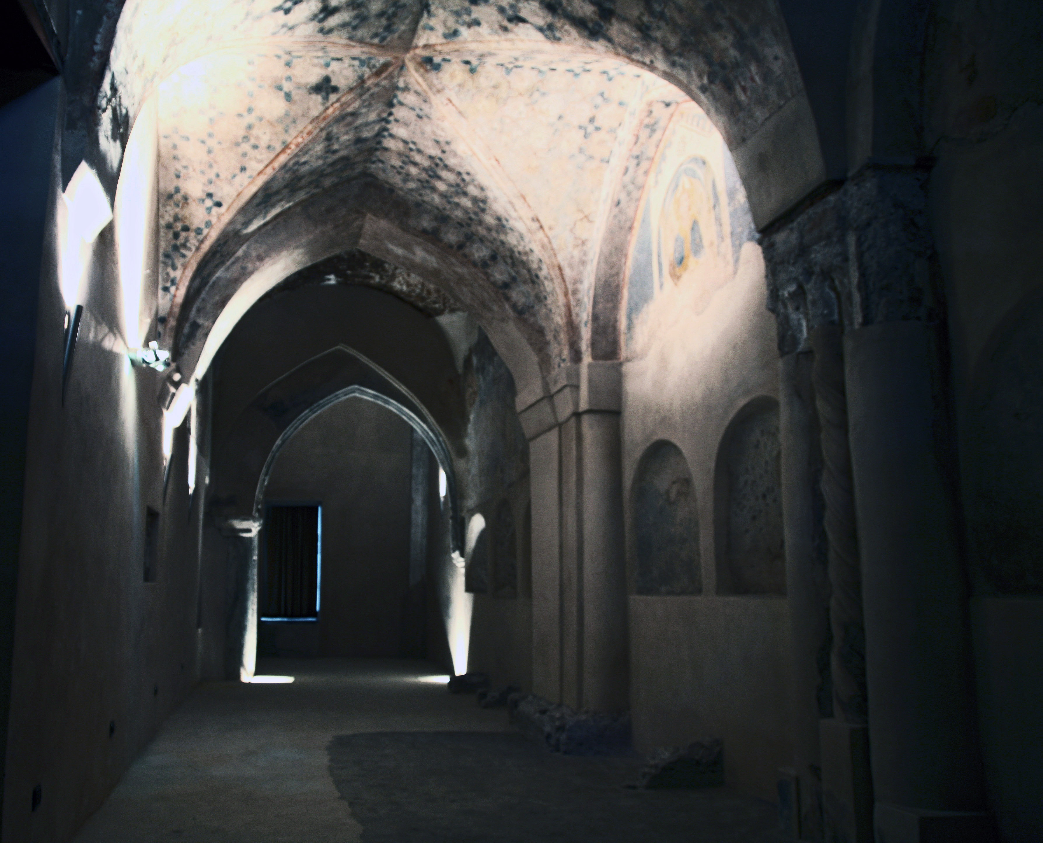 Chapelle Saint-Ludwig (13e siècle) - Salerno | Secret World Trip Planner