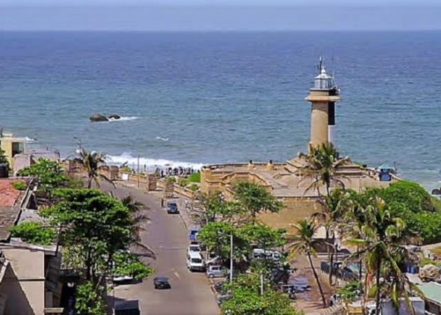 Phare de Colomb - Colombo | Secret World Trip Planner