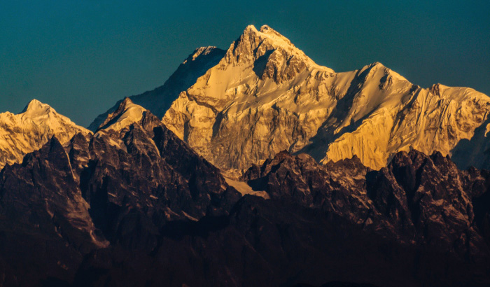 Kangchenjunga ( 8586 mt ) | Secret World Trip Planner