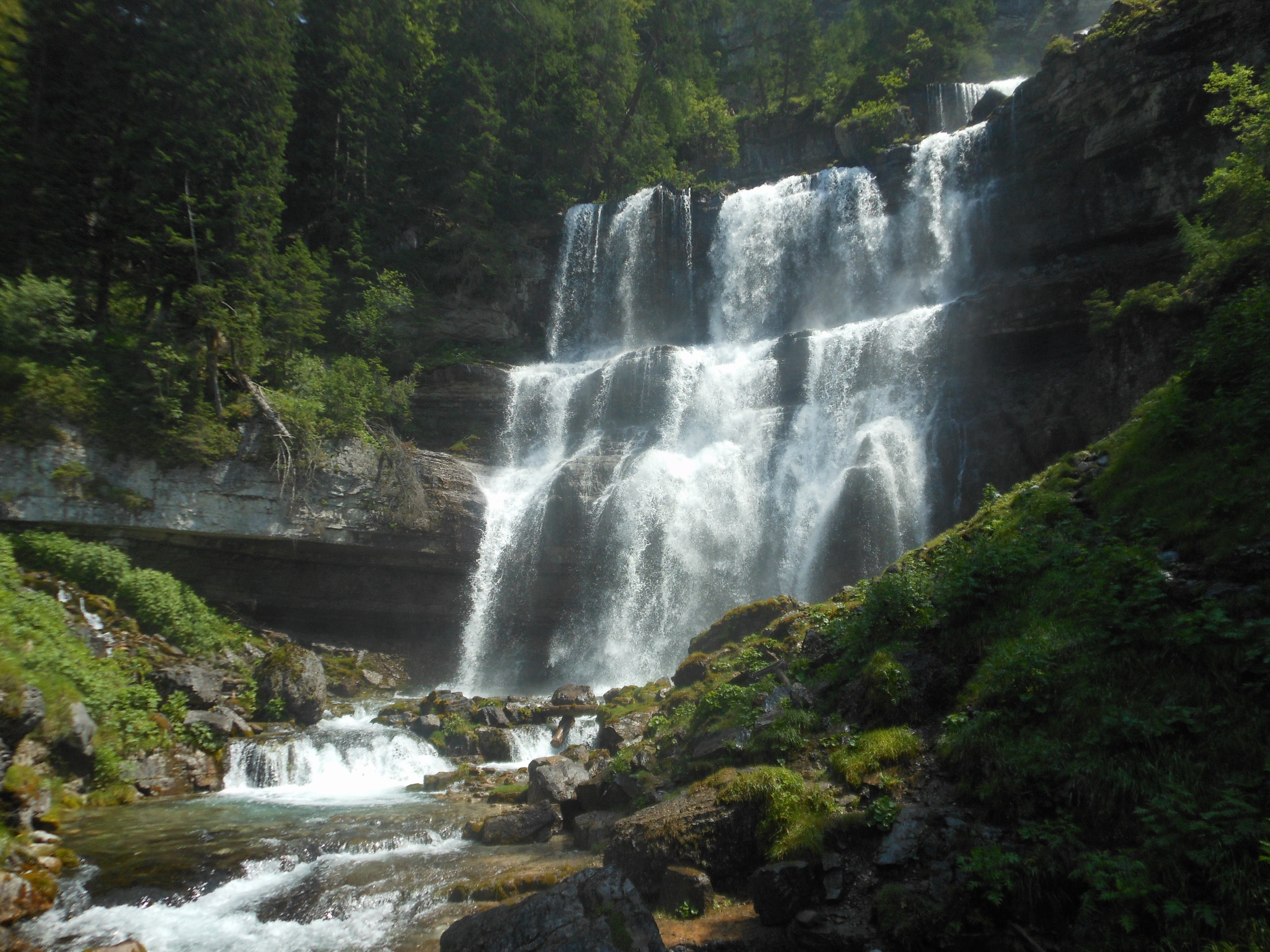 Wodospady w Vallesinella - Madonna di Campiglio | Secret World Trip Planner