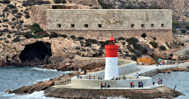 Fort et phare de Noël - Cartagena | Secret World Trip Planner