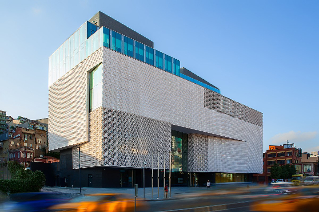 Museum für Moderne Kunst Istanbul - Tophane İskele Cd. No:1/1 | Secret World Trip Planner