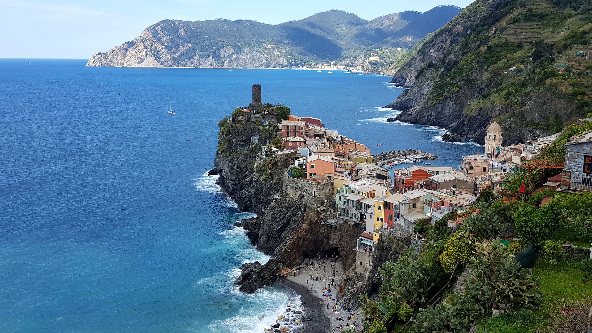 Five Lands: Wonders of the World - Vernazza | Secret World Trip Planner