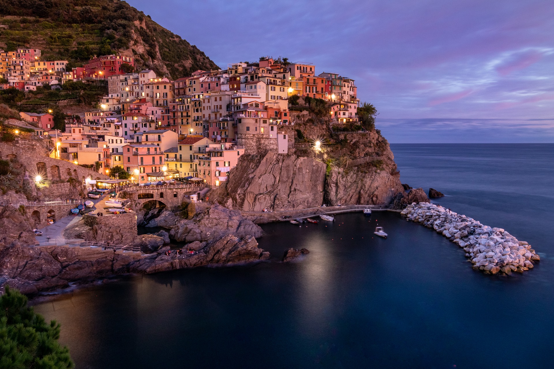 Five Lands: Wonders of the World - Vernazza | Secret World Trip Planner