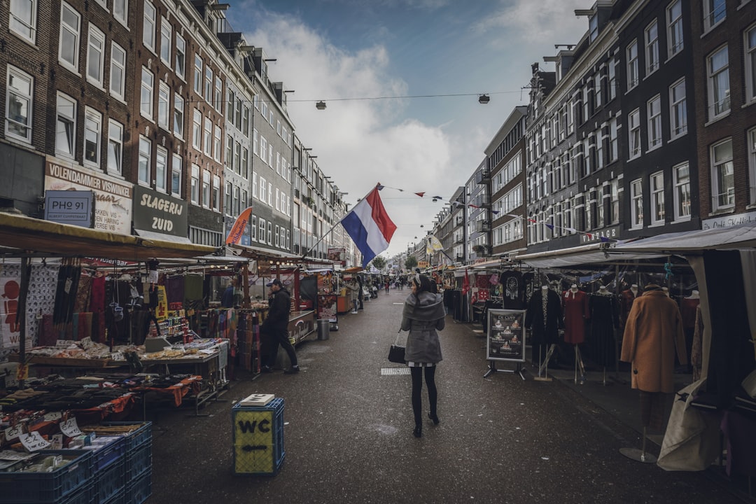 Albert Cuypmarkt, a big street market - Amsterdam | Secret World Trip Planner