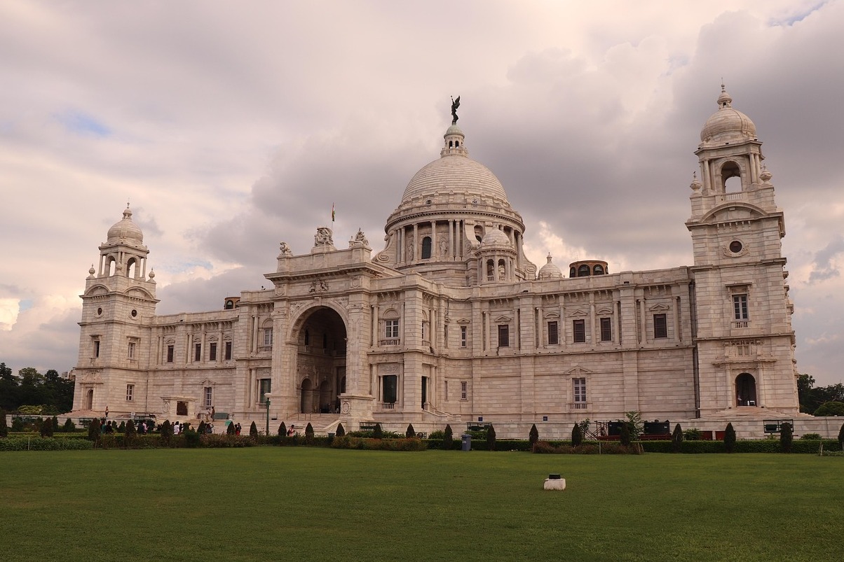 Calcutta-Victoria Memorial - Kolkata | Secret World Trip Planner