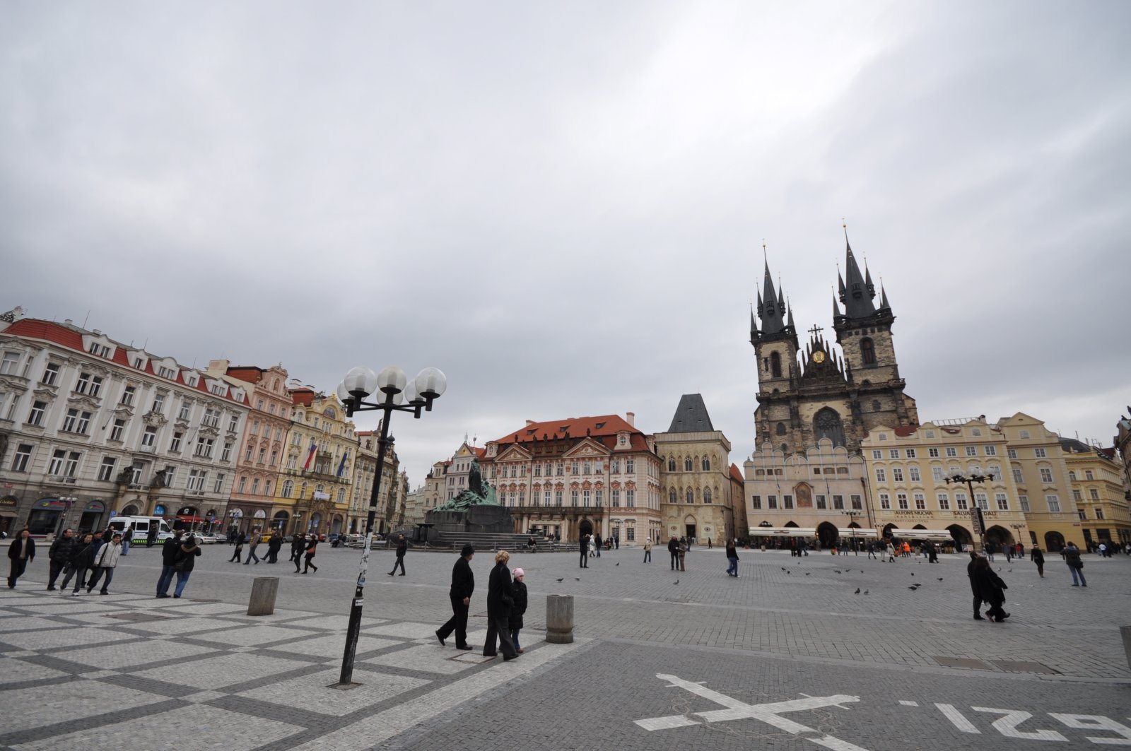La place de la vieille ville à Prague - Starom?stské nám. | Secret World Trip Planner