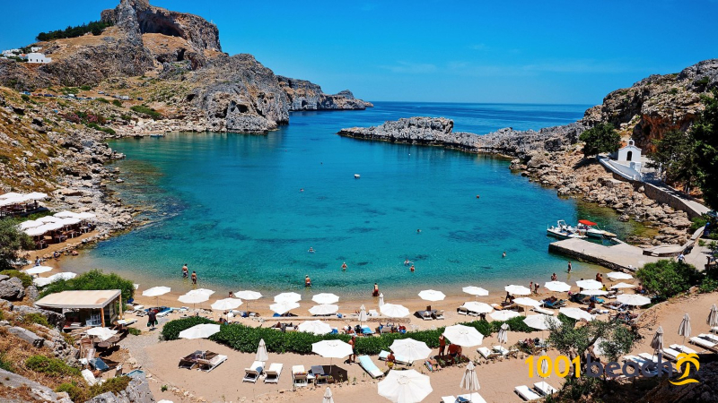 Baie de St. Paul - Lindos, Rhodes, Grèce - Lindos | Secret World Trip Planner