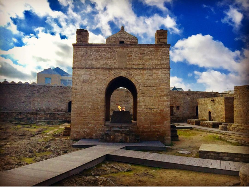 Ateshgah, the Fire Temple of Baku - Tazeh Kand-e-Nosrat Abad | Secret World Trip Planner