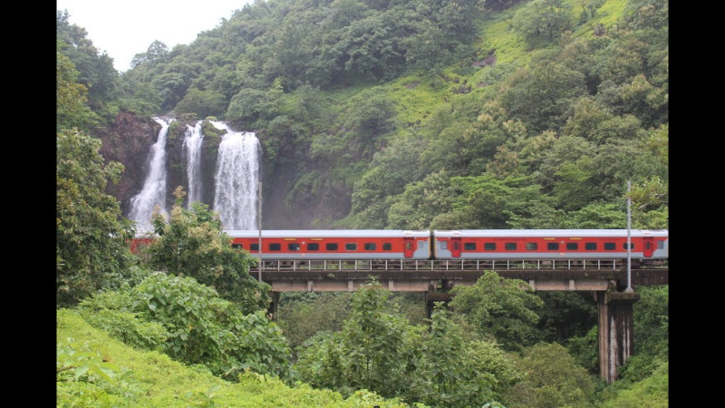 Ferrovia del Konkan, India - Navi Mumbai | Secret World Trip Planner