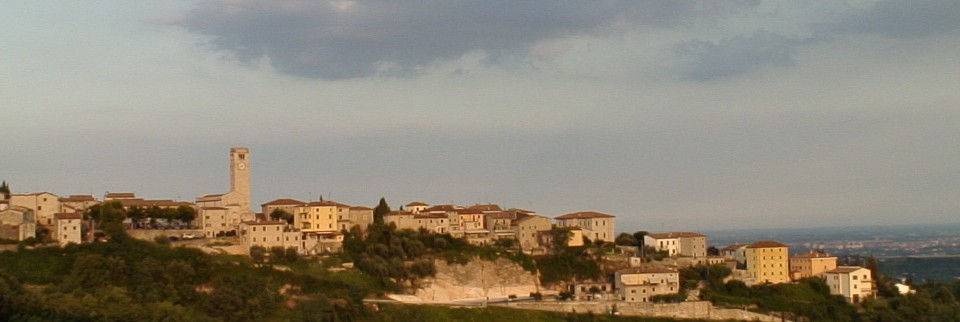 Župnijska cerkev San Giorgio Di Valpolicella - Sant'Ambrogio di Valpolicella | Secret World Trip Planner