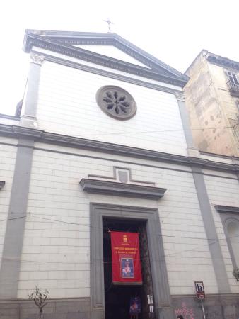 S. Severo al Pendino教堂 - 秘密世界 - Via Duomo, 286 | Secret World Trip Planner