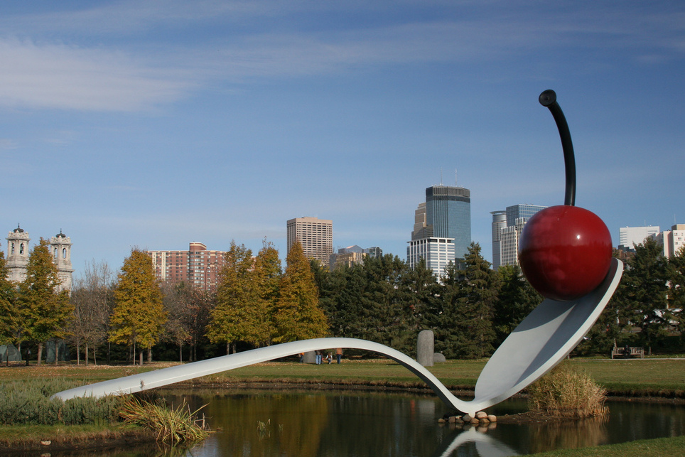 Le Spoonbridge et la sculpture de cerises — Minneapolis