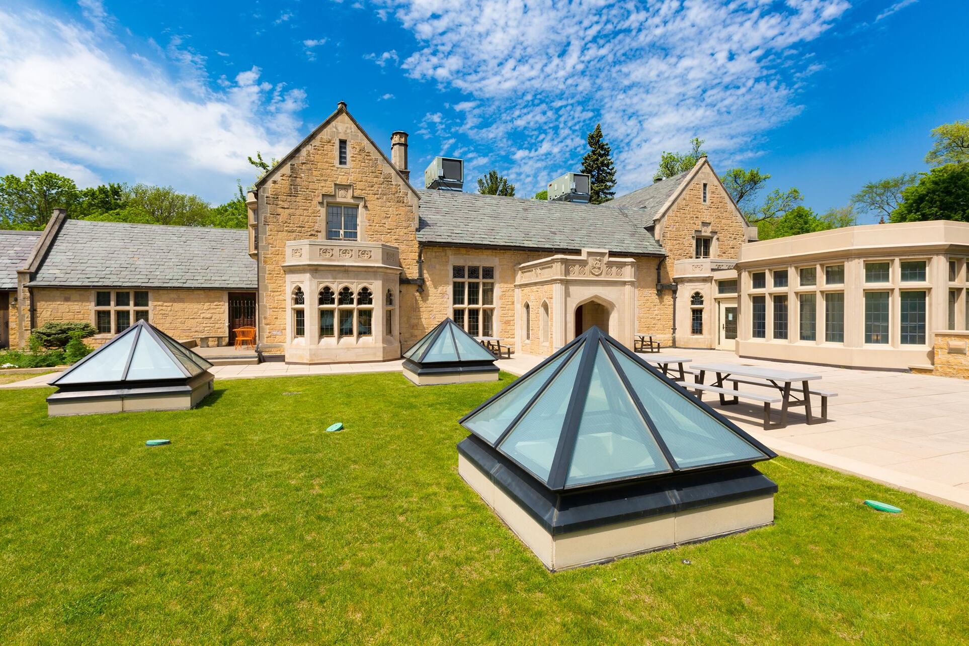 Minneapolis: The Bakken Museum — Minneapolis