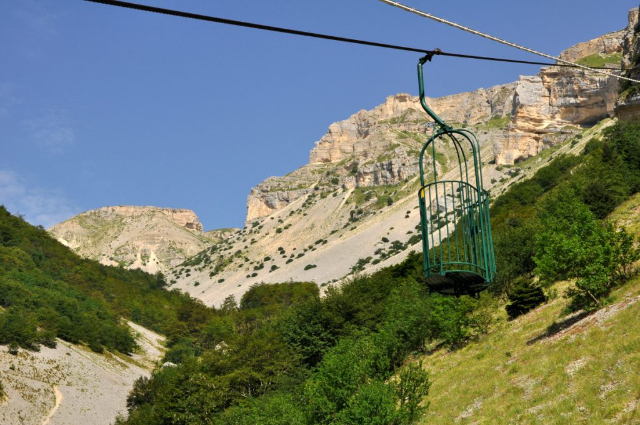 Gruta del Cavallone. Las grutas turísticas más altas de Europa - Via Gravara | Secret World Trip Planner