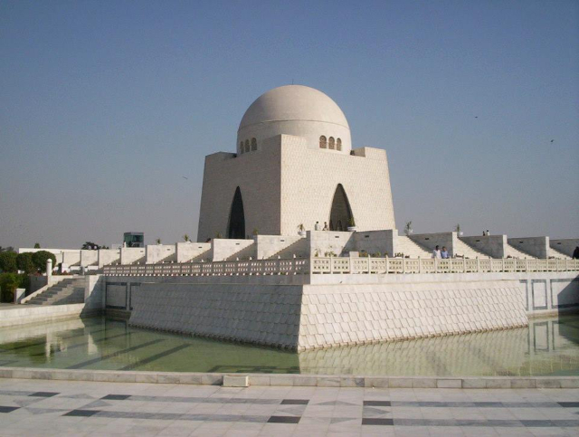 Mausoleo di Jinnah - Karachi | Secret World Trip Planner