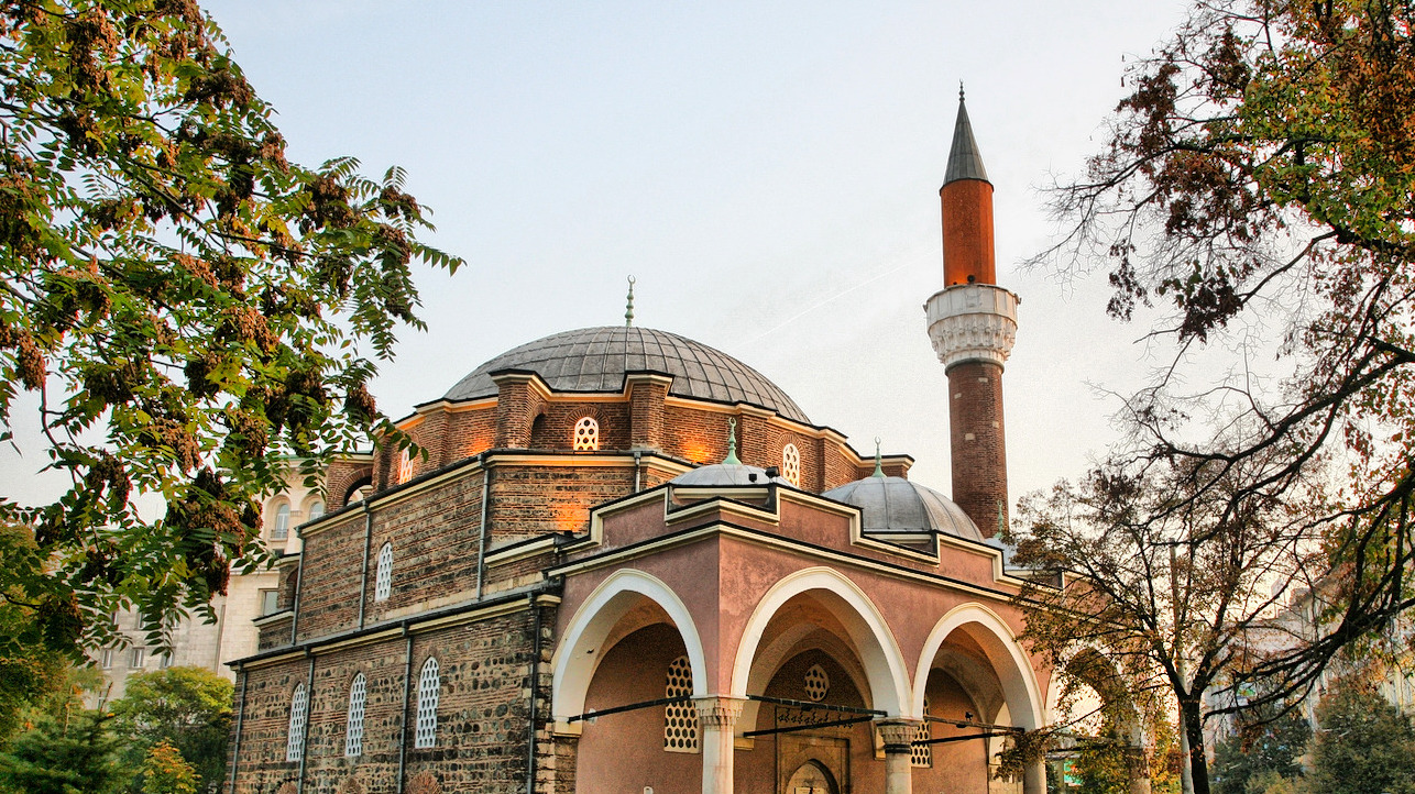 Bulgarie : Kodi Seyfullah Efendi Camii ( Mosquée Banya Bashi ) — Sofia