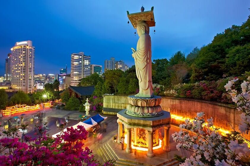 Bongeunsa is a Buddhist Temple in the center of Gangnam — Gangnam-gu