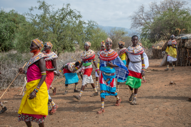 Des forêts aux déserts : La nature sauvage aux couleurs de rouille du nord du Kenya - Monte Kenya | Secret World Trip Planner