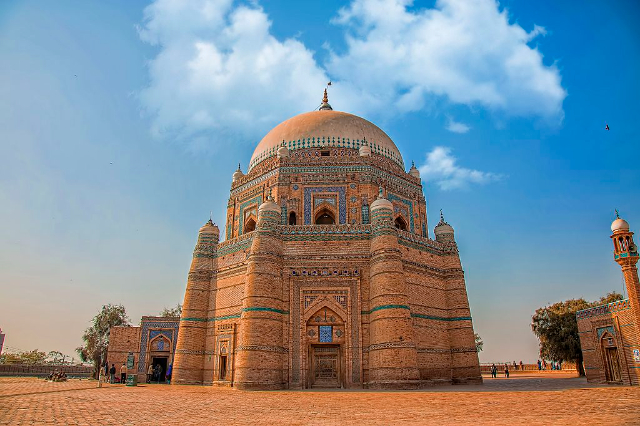 Mausoleo di Shah Rukn-e-Alam - Multan | Secret World Trip Planner
