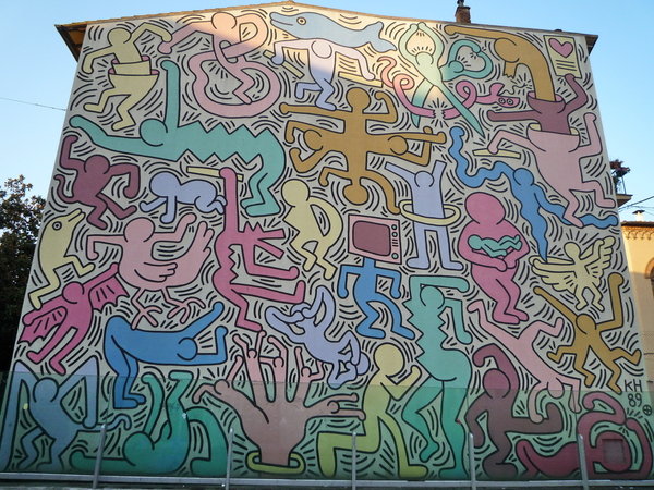 Tuttomondo un mural por Keith Haring - Pisa | Secret World Trip Planner