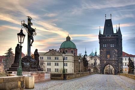 Ponte Carlo (Karluv Most) - Praga | Secret World Trip Planner