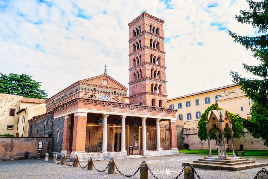 Monastero di Santa Maria di Grottaferrata - Grottaferrata | Secret World Trip Planner