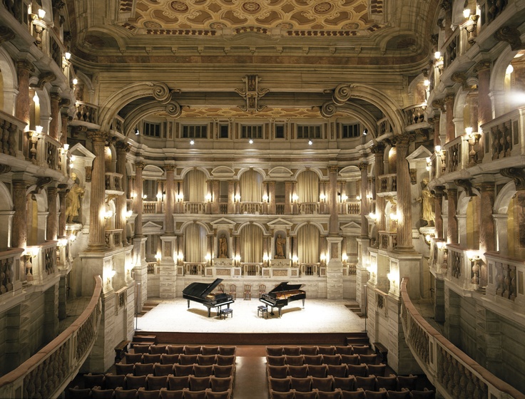 Bibiena Antzerki Akademikoa - Sekretua Teatro - Mantova | Secret World Trip Planner