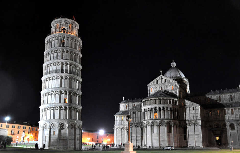 Toranj Pize. - Pisa | Secret World Trip Planner