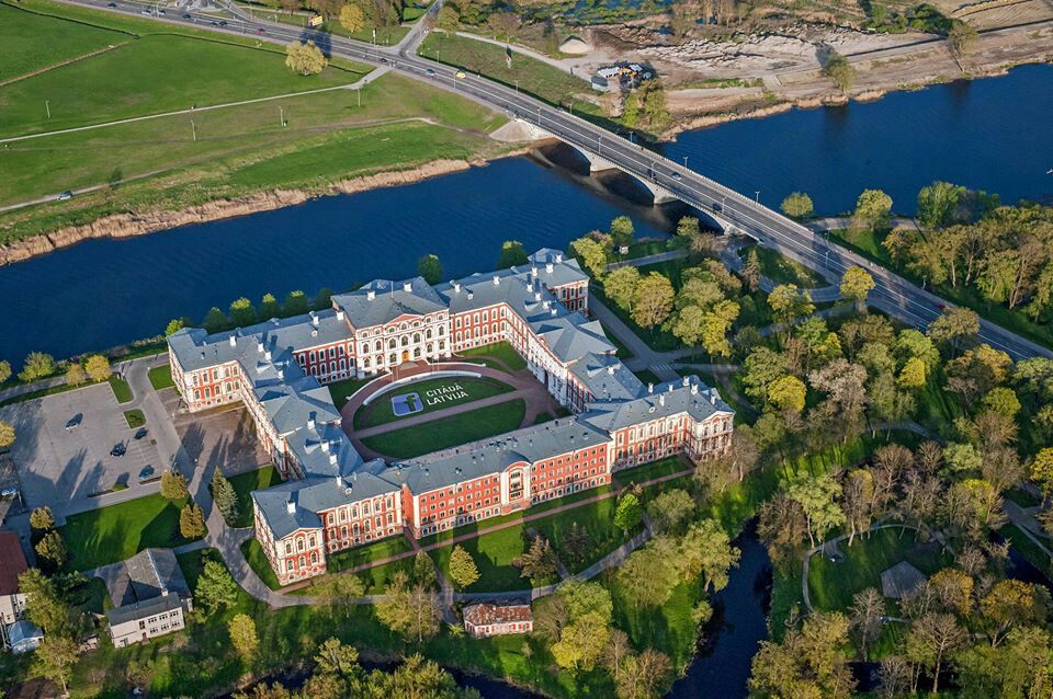 Palazzo Jelgava o Palazzo Mitava - Jelgava | Secret World Trip Planner