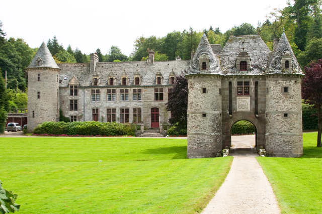 Schloss von Nacqueville - La Hague | Secret World Trip Planner