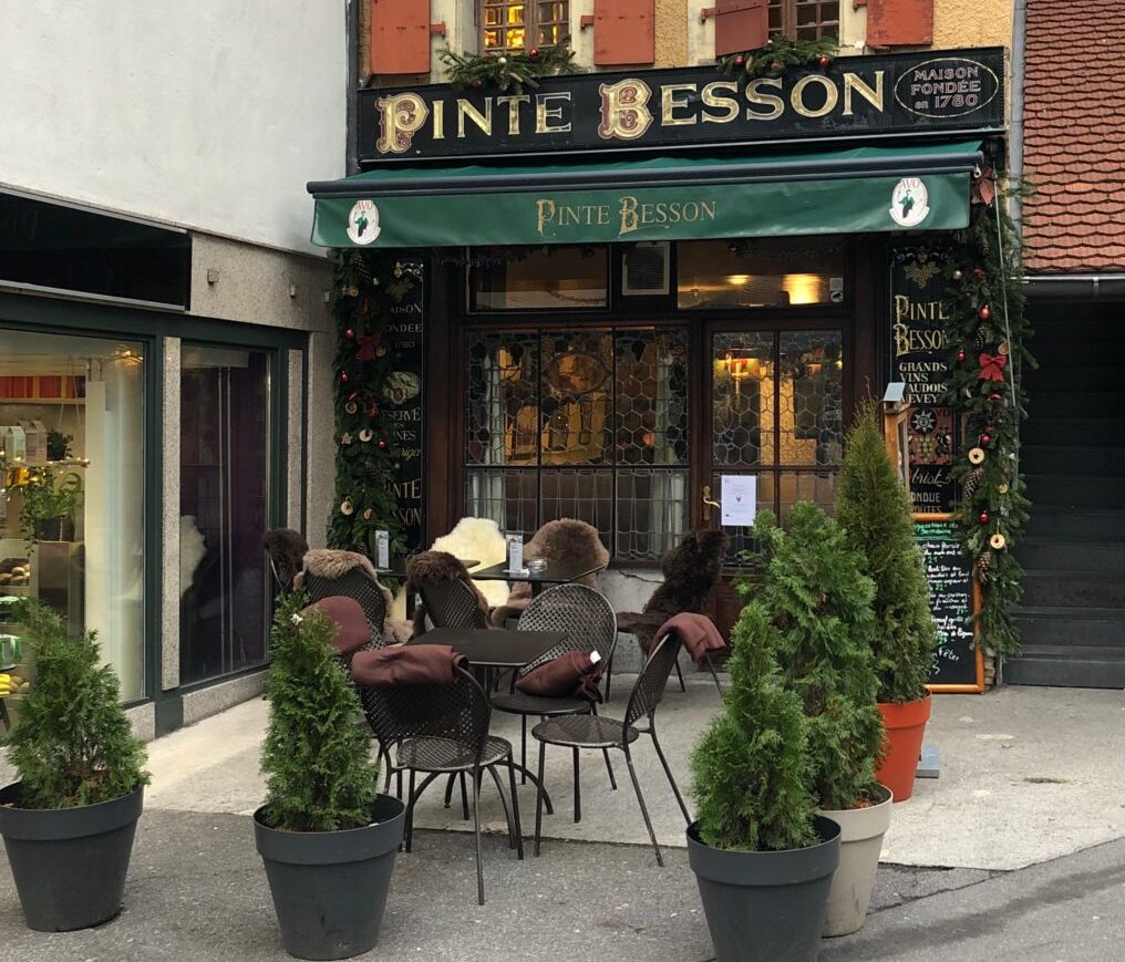 Historical places: Pinte Besson - Lausanne | Secret World Trip Planner