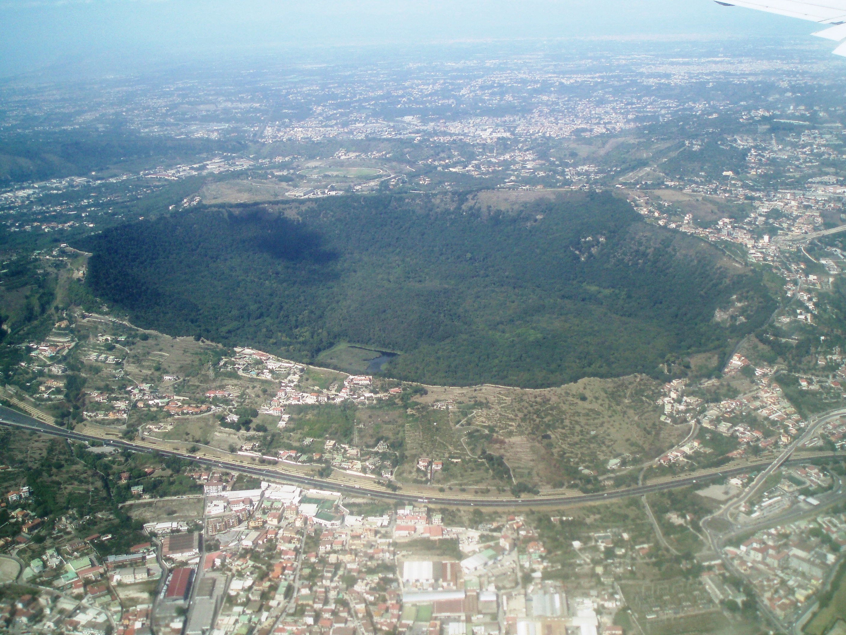 Astroni Krateri - Napoli | Secret World Trip Planner