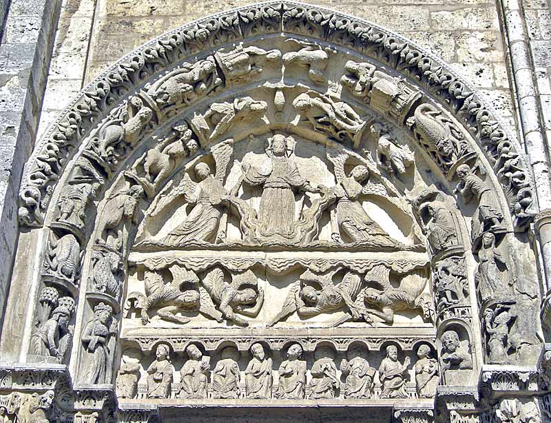 Sternzeichen der Kathedrale von Chartres - Chartres | Secret World Trip Planner
