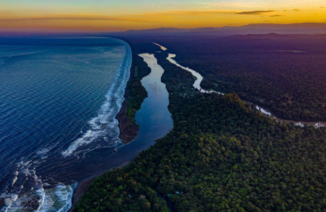Tortuguero National Park - Roxana | Secret World Trip Planner