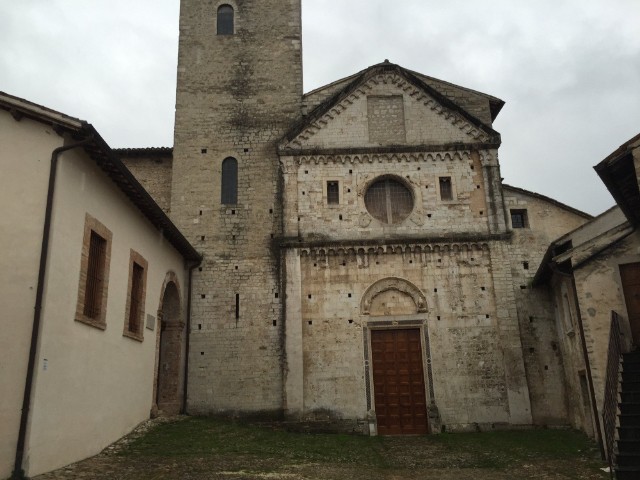 San Pontiano kirke - Spoleto | Secret World Trip Planner
